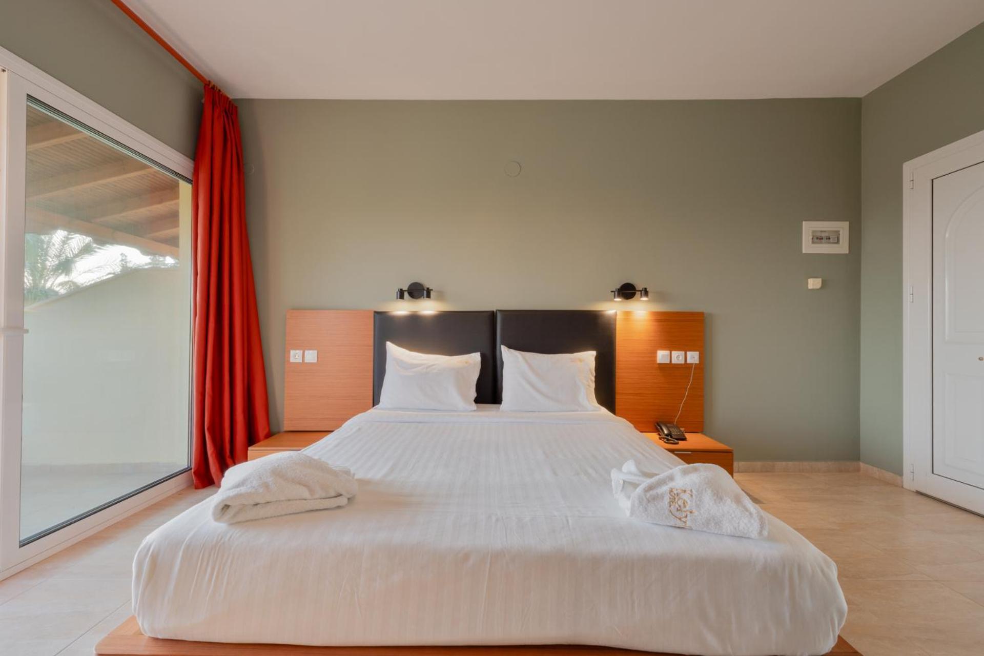 Hotel Kelyfos Neos Marmaras