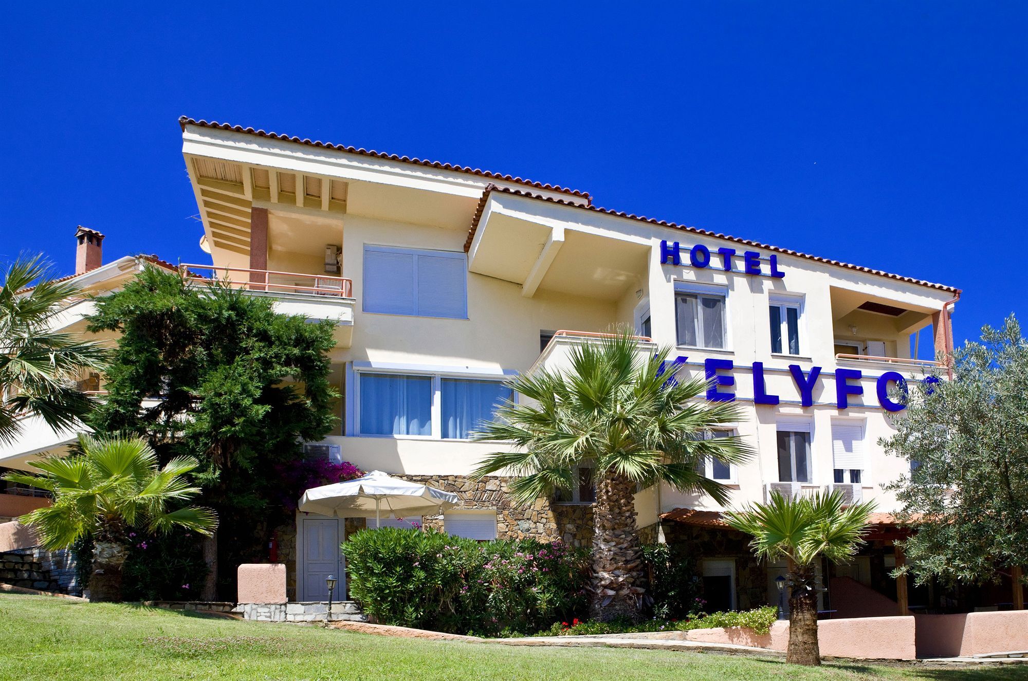 Hotel Kelyfos Neos Marmaras